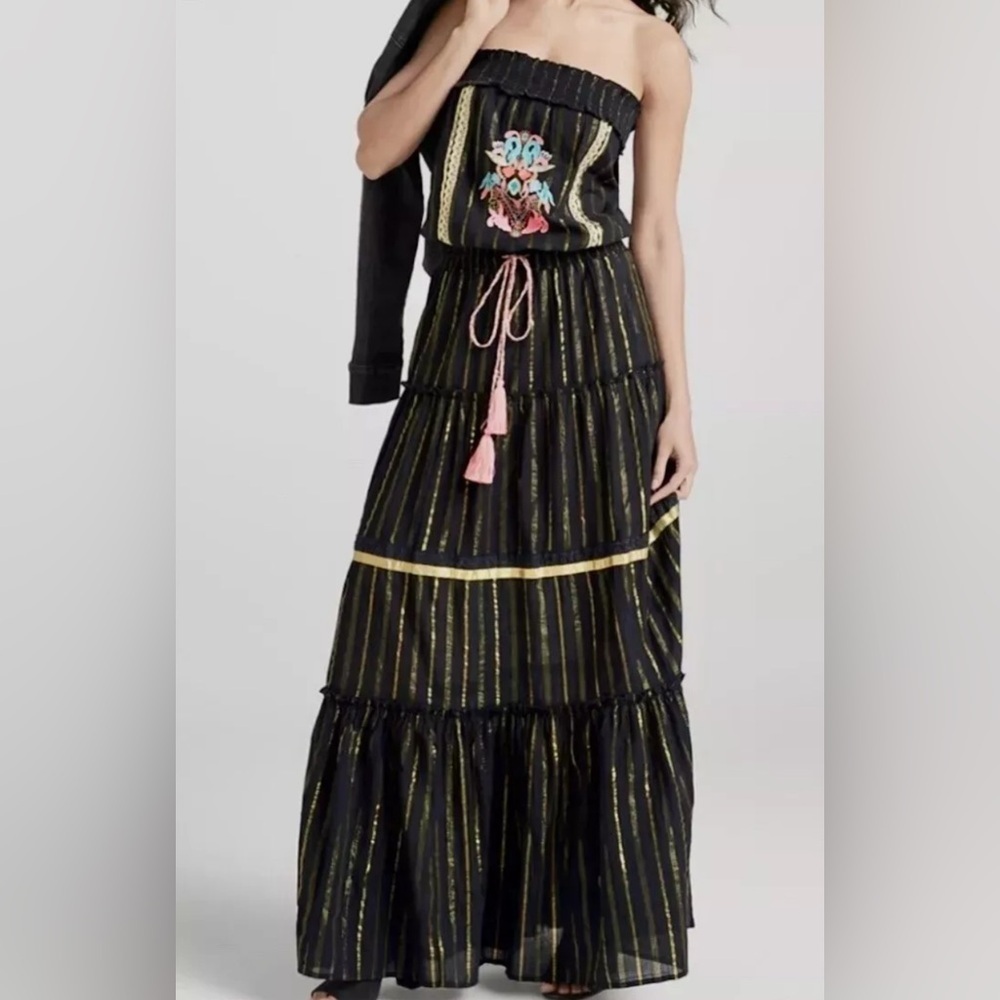Y2K Boho Peasant Maxi Dress Embroidered Strapless
Smocked Tiered Venus
Beachy - Picture 2 of 14